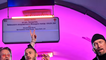 « Days of Ash » : que vaut le mini-album surprise (très) politique de U2 ?