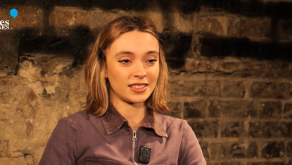 À propos d'amour, Carla De Coignac entre confession intime et conquête des cœurs