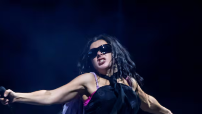 Mais qu’est-ce qu’ils ont tous avec Charli XCX ?