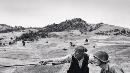Robert Capa : la grande photo et le grand bluff
