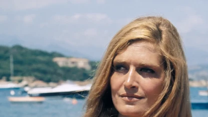 15 clichés divins de Dalida en été